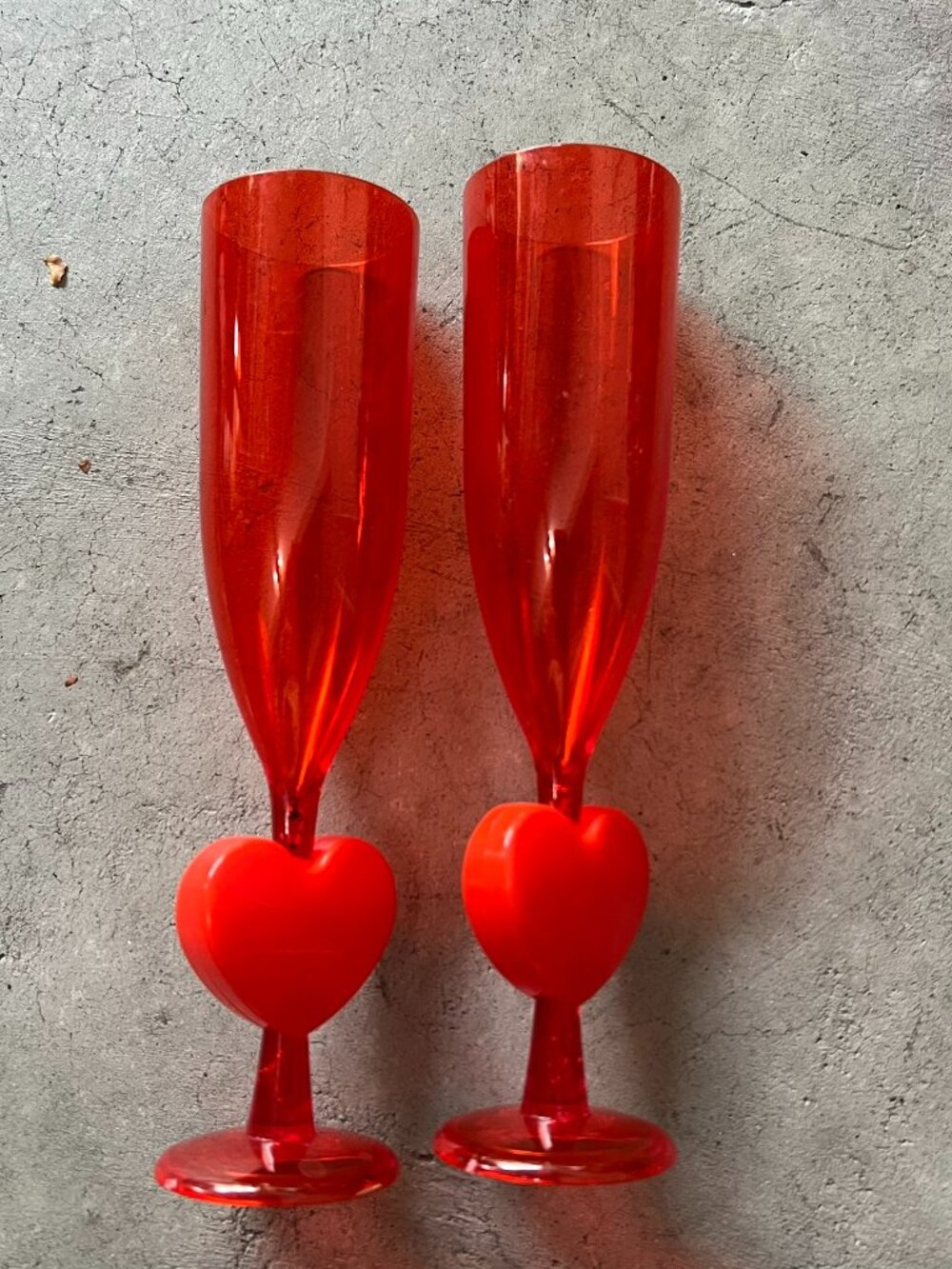 Southern Homewares Heart-Shaped Champagne Flute Glasses for Valentine's Day